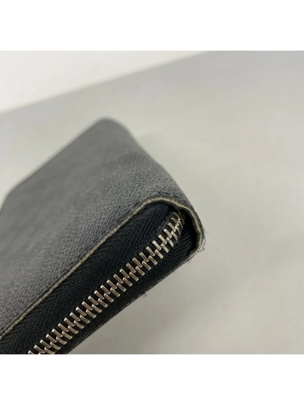 Louis Vuitton Wallet Damier Graphite Zippy Organizer Black Gray